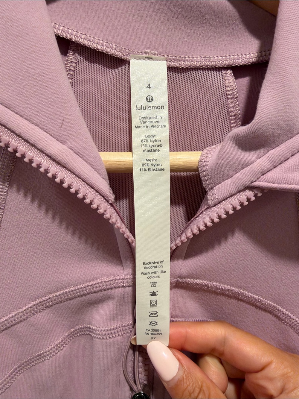 Lululemon Define Jacket Size 4 Pink Taupe/Mauve - Picture 3 of 4
